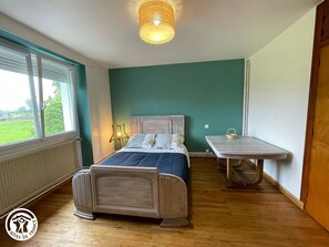 3 chambres, Wi-Fi gratuit, draps fournis