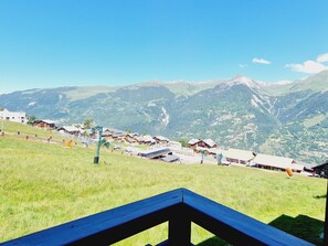 Property grounds - Charming 2-room apartment at the foot of the slopes, south/west exposure, Plagne Montalbert (La Plagne Montalbert)