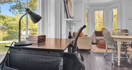 Mins to Beach | Downtown 6BR w/ Pool, Patio & BBQ