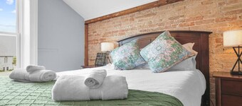 Mins to Beach | Downtown 5BR w/ Pool, Patio & BBQ
