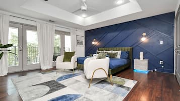 3 bedrooms, desk, iron/ironing board, WiFi