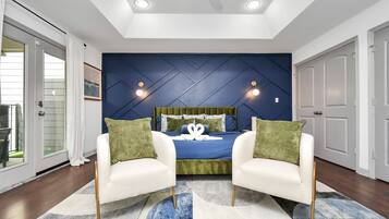 3 bedrooms, desk, iron/ironing board, WiFi