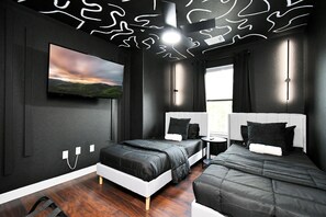 3 多间卧室、办公桌、熨斗/熨衣板、WiFi