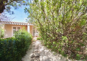 Exterior - Residence in Costa Rei just 350 meters from the sea (Muravera)