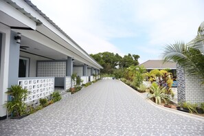 Front of property - MB House Resort (Rayong)
