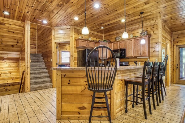 Microwave, coffee/tea maker, toaster