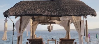 Jelly Sea Resort