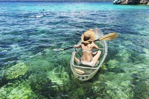 近隣のプライベートビーチ