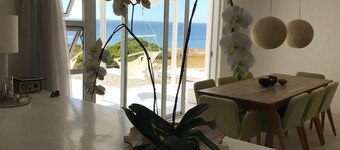 Kommetjie Ocean Sanctuary, Uninterupted extensive sea and mountain views 