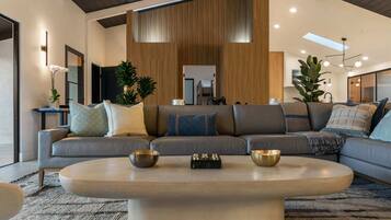 TV, fireplace, stereo, offices