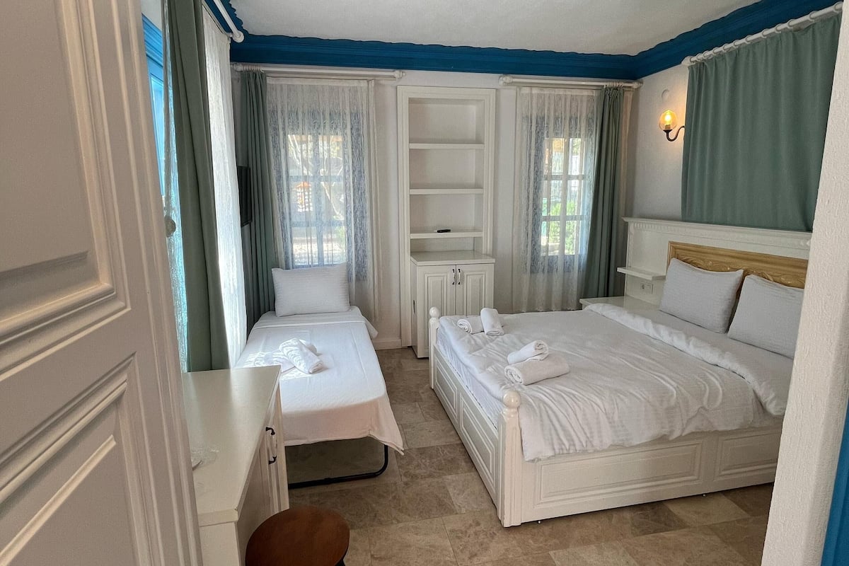 Business Triple Room | 免費 Wi-Fi