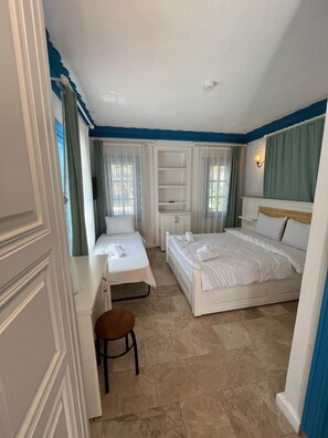 Business Triple Room | Free WiFi - La petra boutique hotel (Datça)