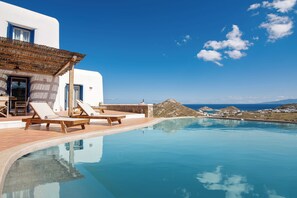 Children's activities - Tranquil Villa 4 (Remains Unchanged) (Mykonos)