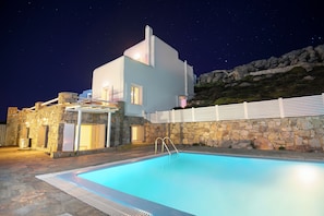 Outdoor pool - Coastal Elegance (Mykonos)