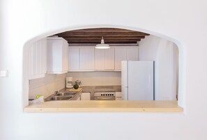 Villa | Private kitchen | Full-size fridge, microwave, oven, stovetop - Enchanted Escape (Mykonos)