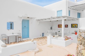 Exterior - Coastal Breeze (Mykonos)