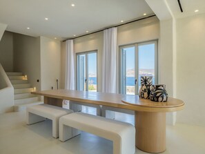 Individually decorated, individually furnished, free WiFi, bed sheets - Azure Horizon (Mykonos)