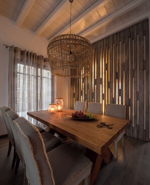 In-room dining - Opulent Retreat Senior (Mykonos)