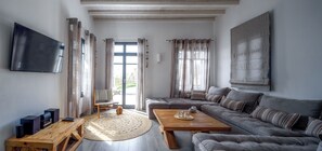 52-inch Smart TV with satellite channels - Opulent Retreat Senior (Mykonos)