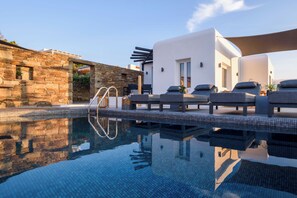 Front of property - Opulent Retreat Junior (Mykonos)