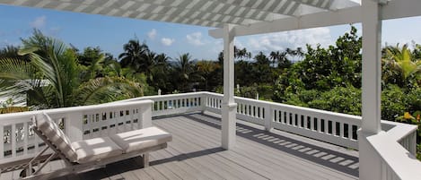 Villa | Terrace/patio