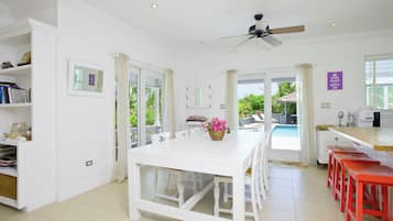 Villa | Private kitchen | Full-size fridge, microwave, oven, stovetop