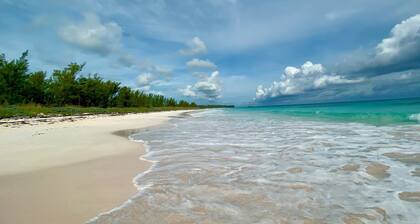 Pink Sand Paradise: Luxury Home On The Beach