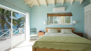 Villa | Individually decorated, individually furnished, free WiFi, bed sheets