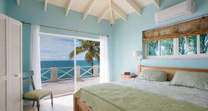 Island Paradise: Secluded Beachfront Retreat With Pool