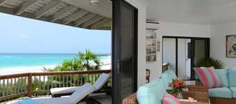 Oceanfront Elegance: Lovely Home With Views