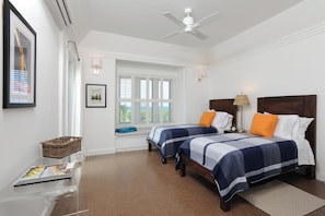 Villa | Individually decorated, individually furnished, free WiFi, bed sheets