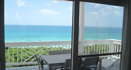 Coastal Haven: Charming Beachfront Cottage With Pool