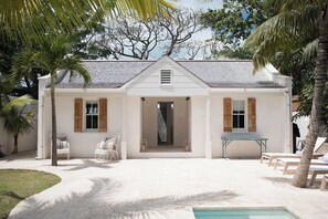 Exterior - Beachfront Bliss: Luxury Dunmore Town Home With Pool (Dunmore Town)