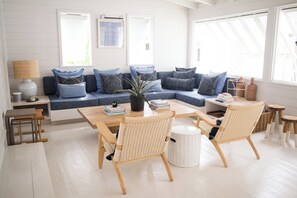 Living area - Beachfront Bliss: Luxury Dunmore Town Home With Pool (Dunmore Town)