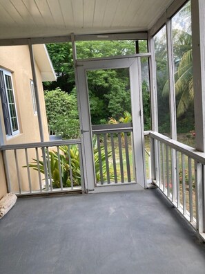 Interior - Caribbean Retreat: Newly Remodeled Beach House With Pool (Governor's Harbour)