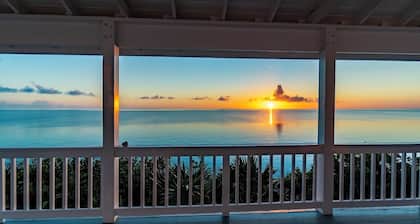 Refuge By The Sea: Tranquil Cottage