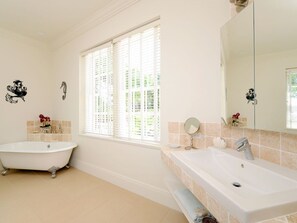 Villa | Badezimmer
