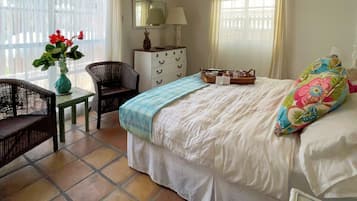 Villa | Individually decorated, individually furnished, free WiFi, bed sheets