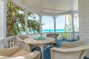 Terrace/patio - Tropical Bliss: Secluded Island Cottage (Governor's Harbour)
