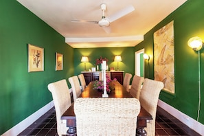Villa | Dining room - Tropical Bliss: Secluded Island Cottage (Governor's Harbour)