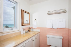 Villa | Bathroom | Towels, toilet paper - Cotton Bay Oasis: Grand Estate On Private Acres (Greencastle)