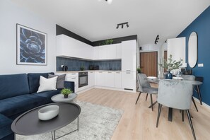 Studio, Balcony | Living room - Wroclaw Studio With Parking by Renters (Wroclaw)