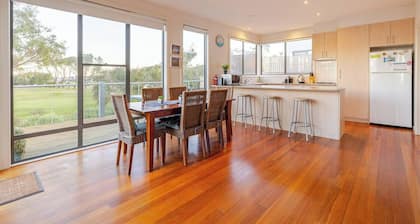 Two Story, Torquay Holiday Home with Large Balcony | Golf Course