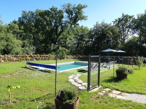 UppvÀrmd pool