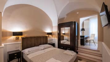 SÀngtillbehör av högsta kvalitet, bÀddmadrasser och minibar