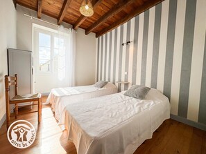 4 bedrooms, free WiFi