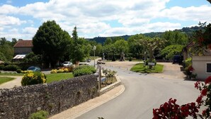 Property grounds - Gîtes de France® - "Chez Destraux" The Restaurant (TAURIAC)