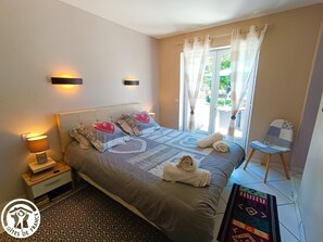 3 bedrooms, free WiFi - Le Chalet - LUNAN - Gîte (LUNAN)