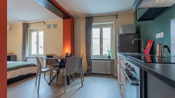 Leilighet | Eget kjøkken | Kjøleskap, mikrobølgeovn, ovn og kokeplater