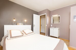 4 bedrooms, free WiFi - Gîte Ventoulou - Thegra (THEGRA)
